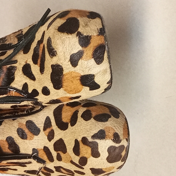 Steve Madden Leopard print booties size 7 1/2 - Picture 5 of 14